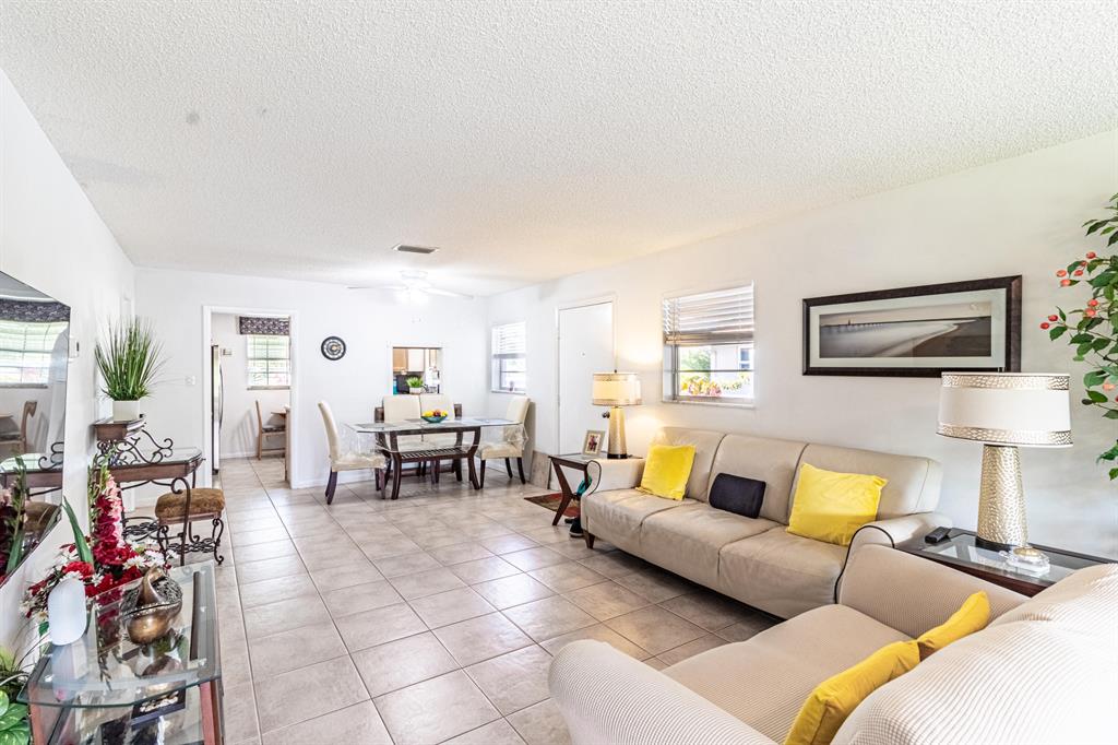 Country Manors - Residential Lease