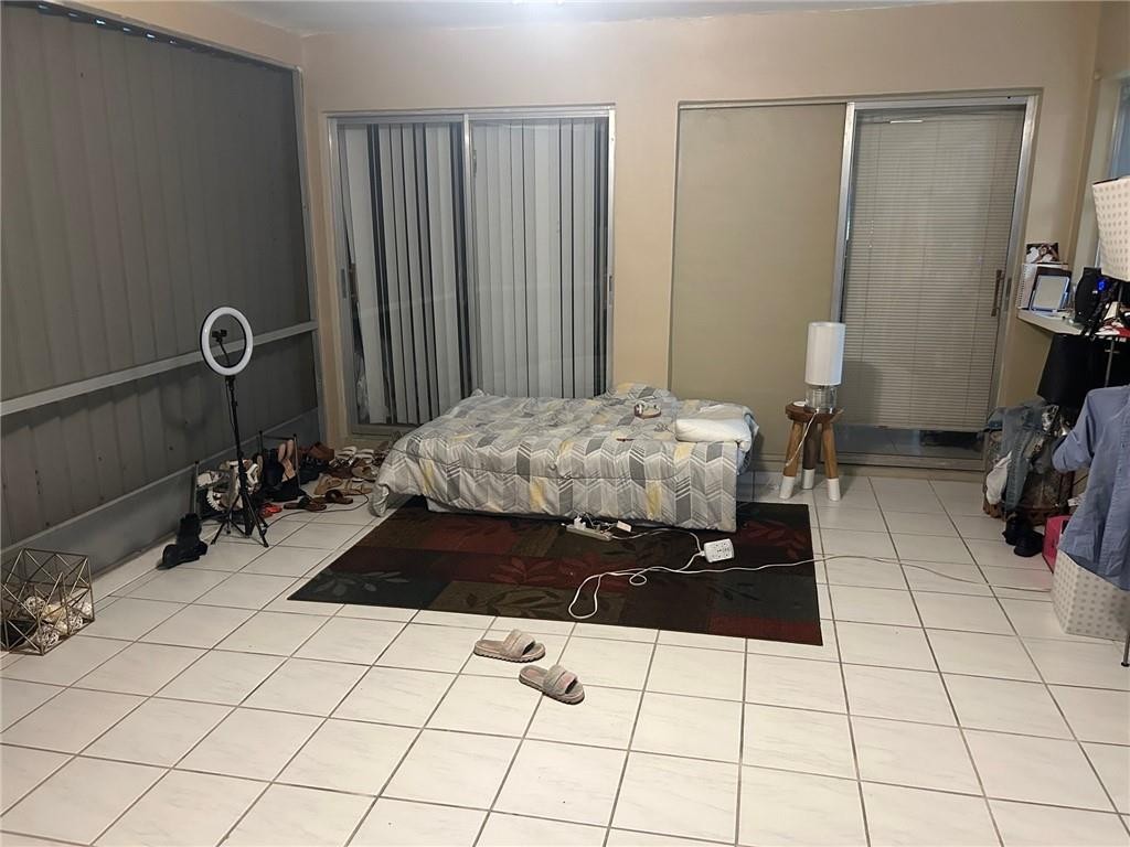 Crystal Lake 4th Sec 66-1 - Residential