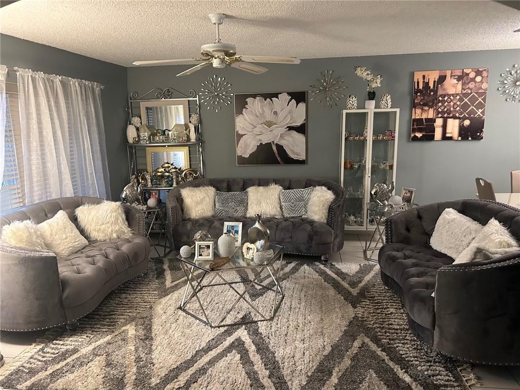 Crystal Lake 4th Sec 66-1 - Residential