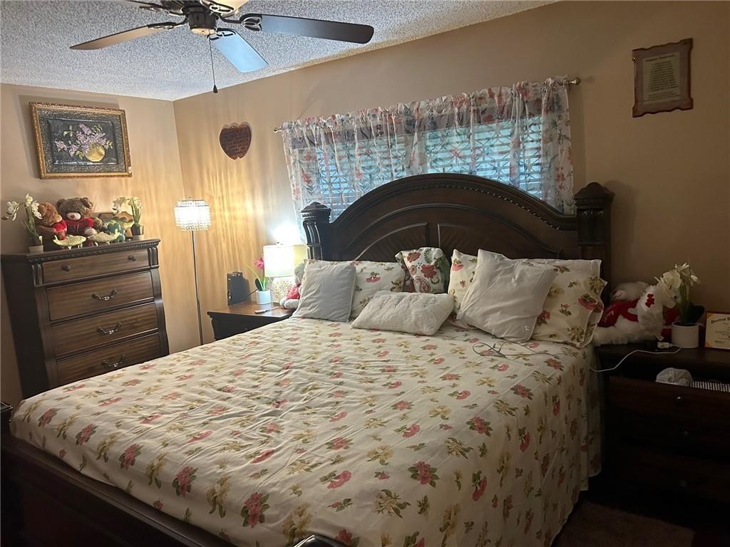 Crystal Lake 4th Sec 66-1 - Residential
