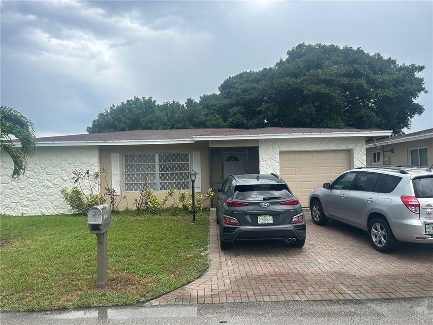 SPACIOUS HOME FOR SALE IN THE COMMUNITY OF CRYSTAL LAKE CITY OF DEERFIELD BEACH.  THIS PROPERTY IS A 2 BEDROOMS AND 2 BATHROOMS WITH A LARGE LIVING ROOM AND DINING ROOM PLUS A FAMILY ROOM. THE PROPERTY HAS 1 CAR GARAGE WITH LAUNDRY ROOM PLUS A BONUS ROOM. THIS IS ONE OF THE BIGEST HOME IN THE COMMUNITY. HOA FEES COVERS LAWN CARE, EXTERIOR PAINTING, EXERCISE ROOM, GAME ROOM, POOL SERVICE, BBQ AREA AND CLUB HOUSE. THIS PROPERTY IS LOCATED CLOSE TO PUBLIC TRANSPORTATION, MALLS, SHOPPING CENTERS, RESTAURANTS ETC. THIS IS AN ALL AGES COMMUNITY. THE PROPERTY IS OWNER OCCUPY. THEREFORE, 24 HOURS NOTICE IS NEEDED FOR SHOWING