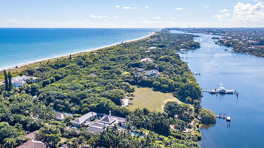 JUPITER ISLAND - Land