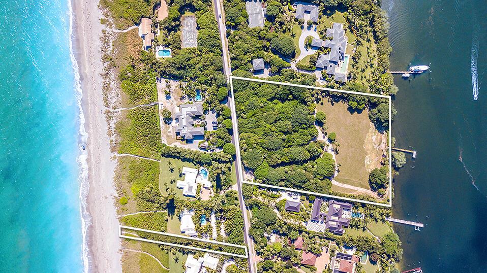 JUPITER ISLAND - Land