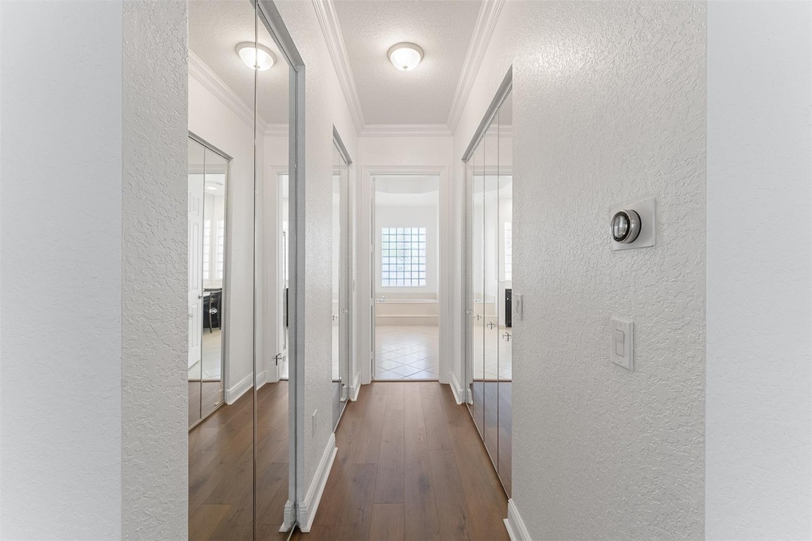 SUNSET LAKES PLAT THREE - Residential