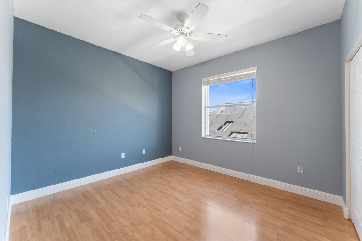 SUNSET LAKES PLAT THREE - Residential