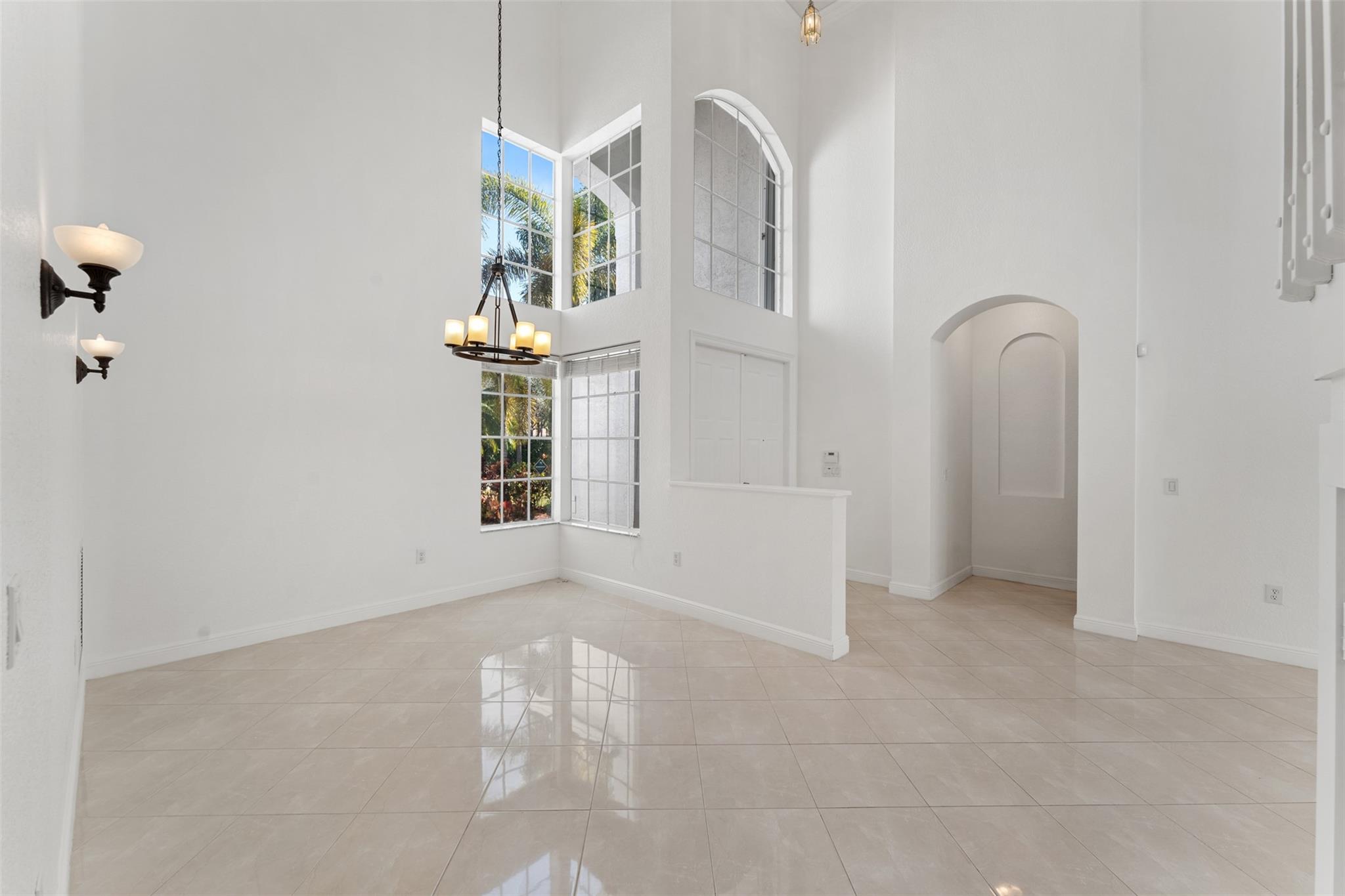 SUNSET LAKES PLAT THREE - Residential