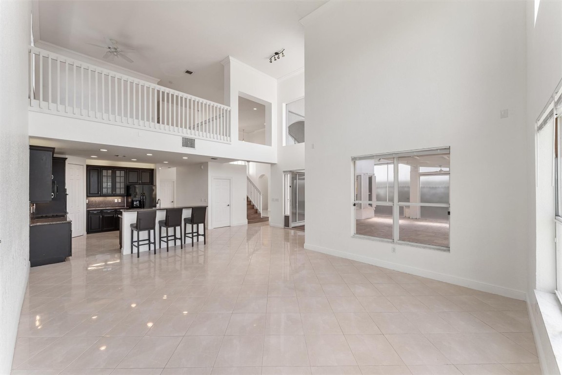 SUNSET LAKES PLAT THREE - Residential