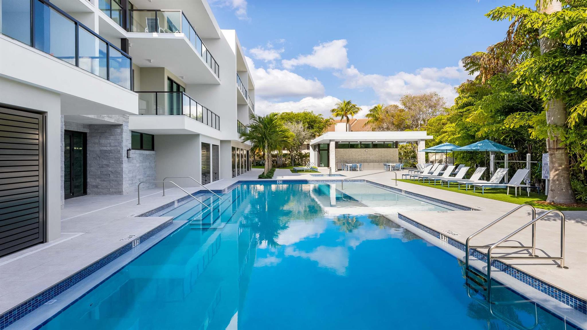 1177 Moderne - Residential