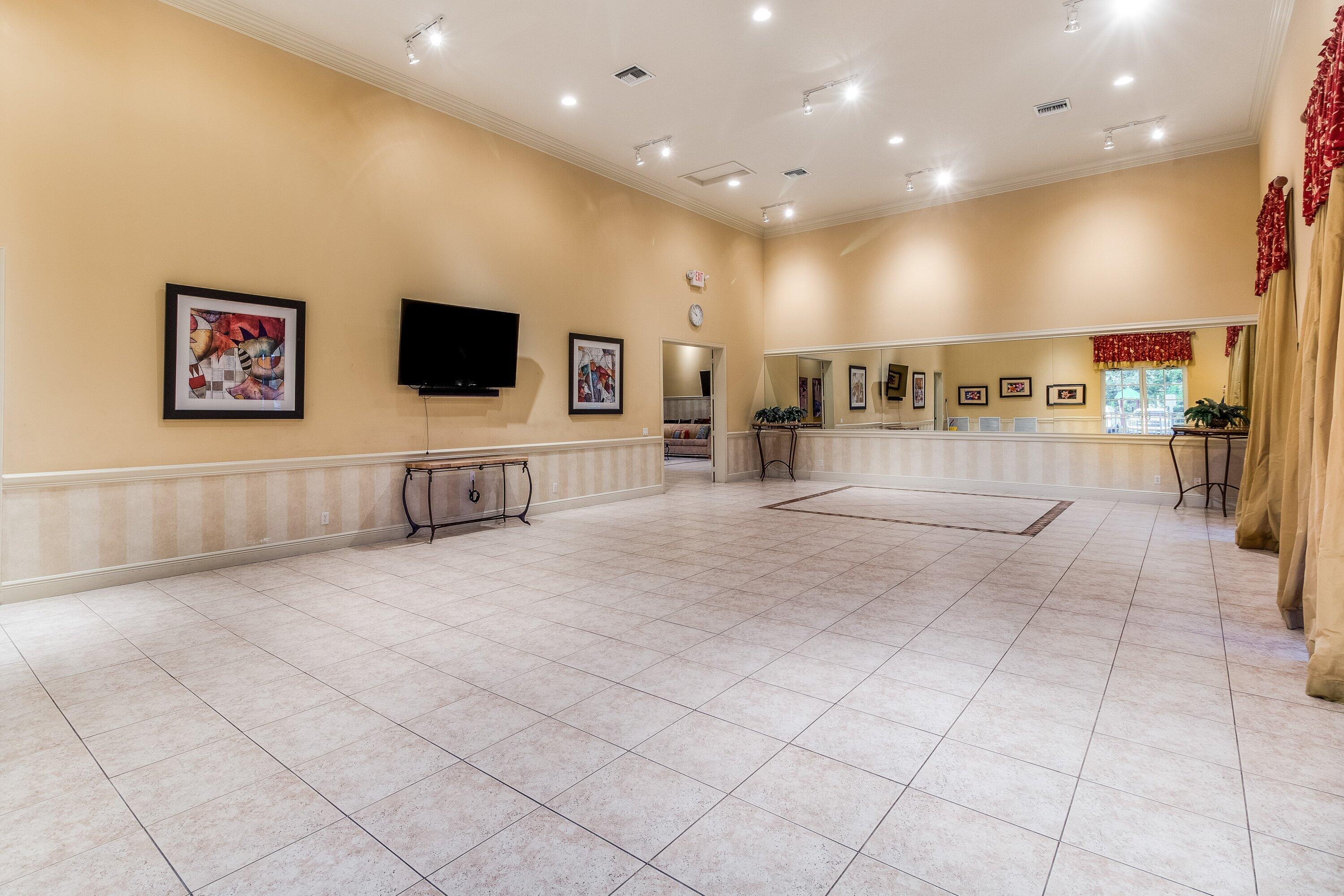 DIAMOND C RANCH POD B - Residential