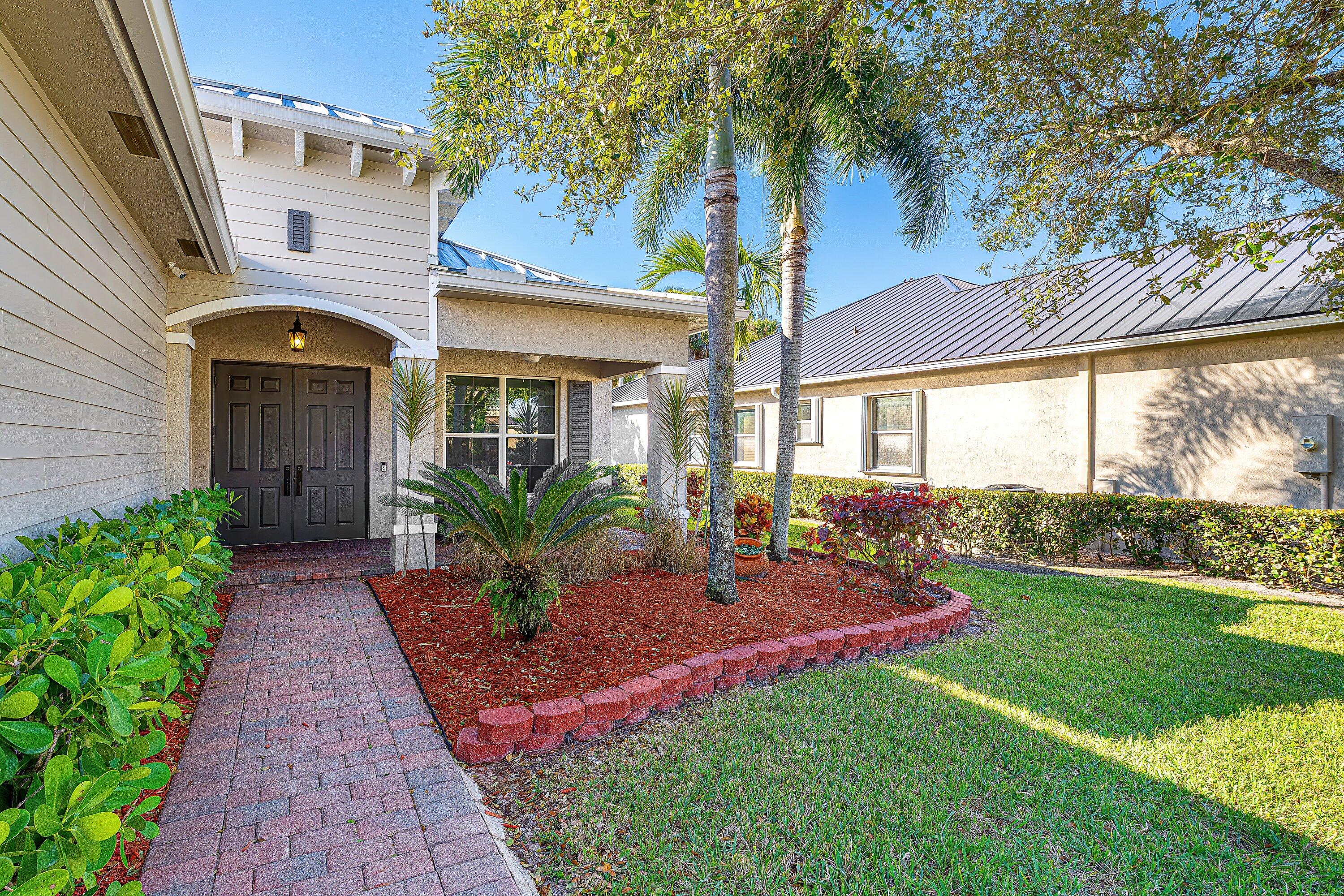 DIAMOND C RANCH POD B - Residential