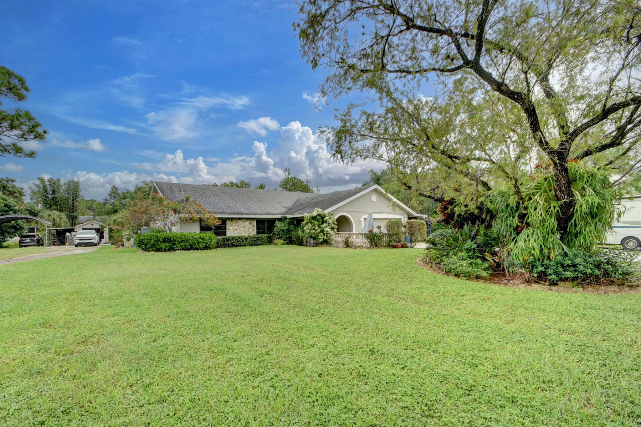 The Acreage - Residential