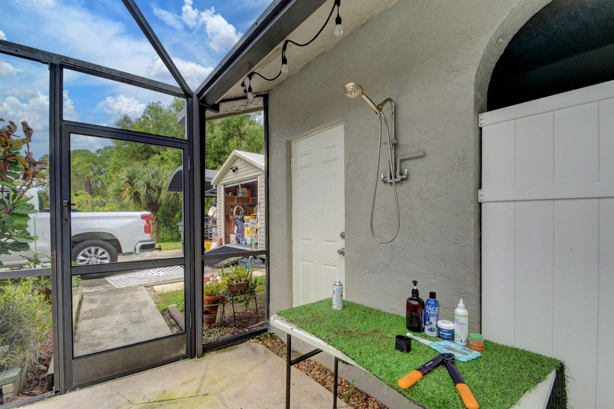 The Acreage - Residential