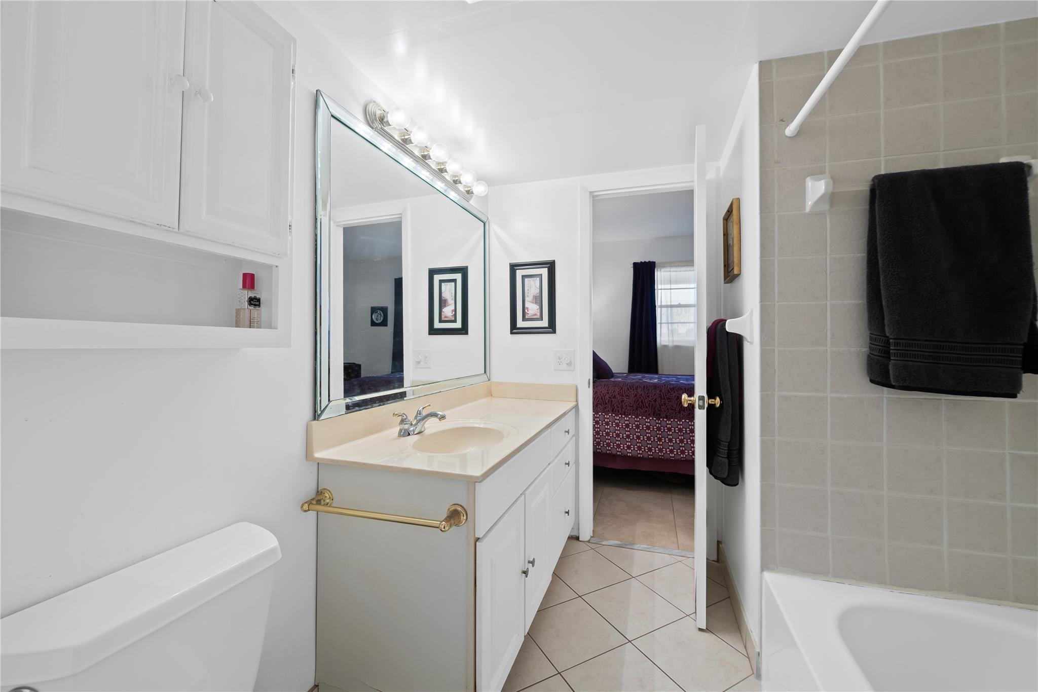 Leisureville - Residential