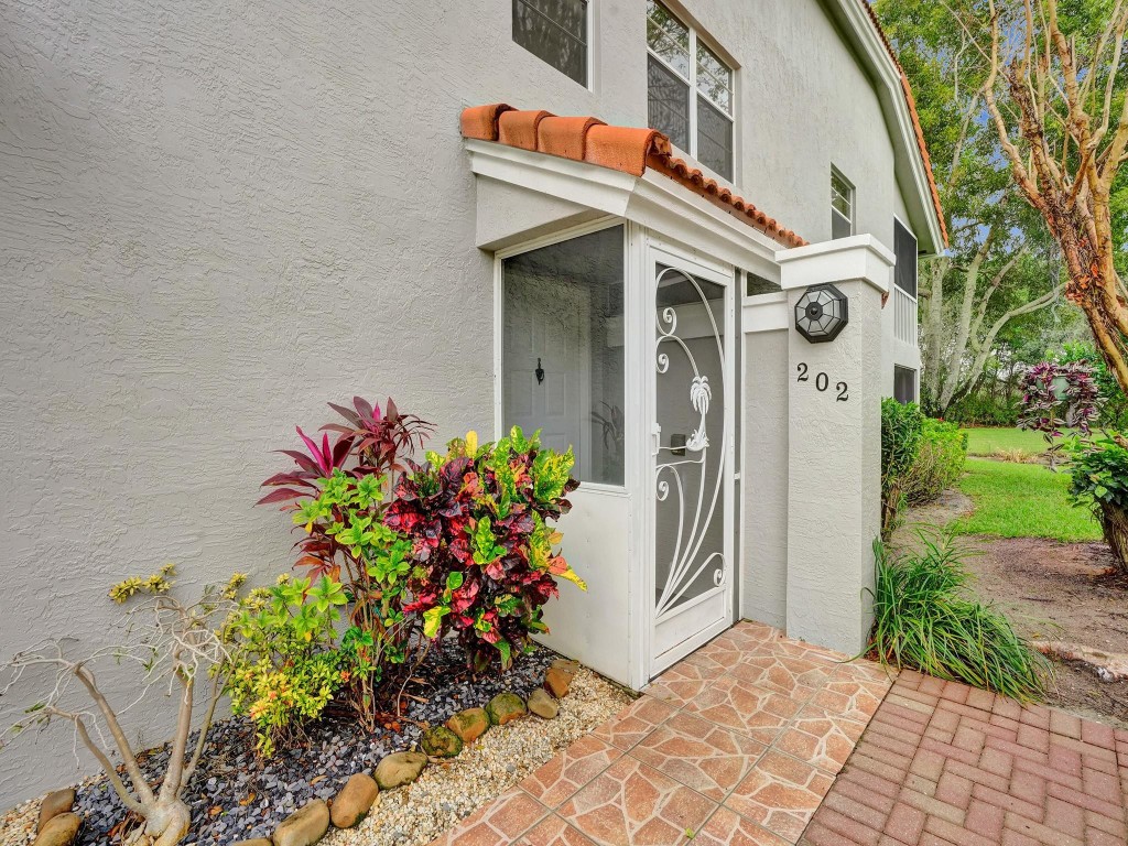 PALM ISLES I, II - Residential