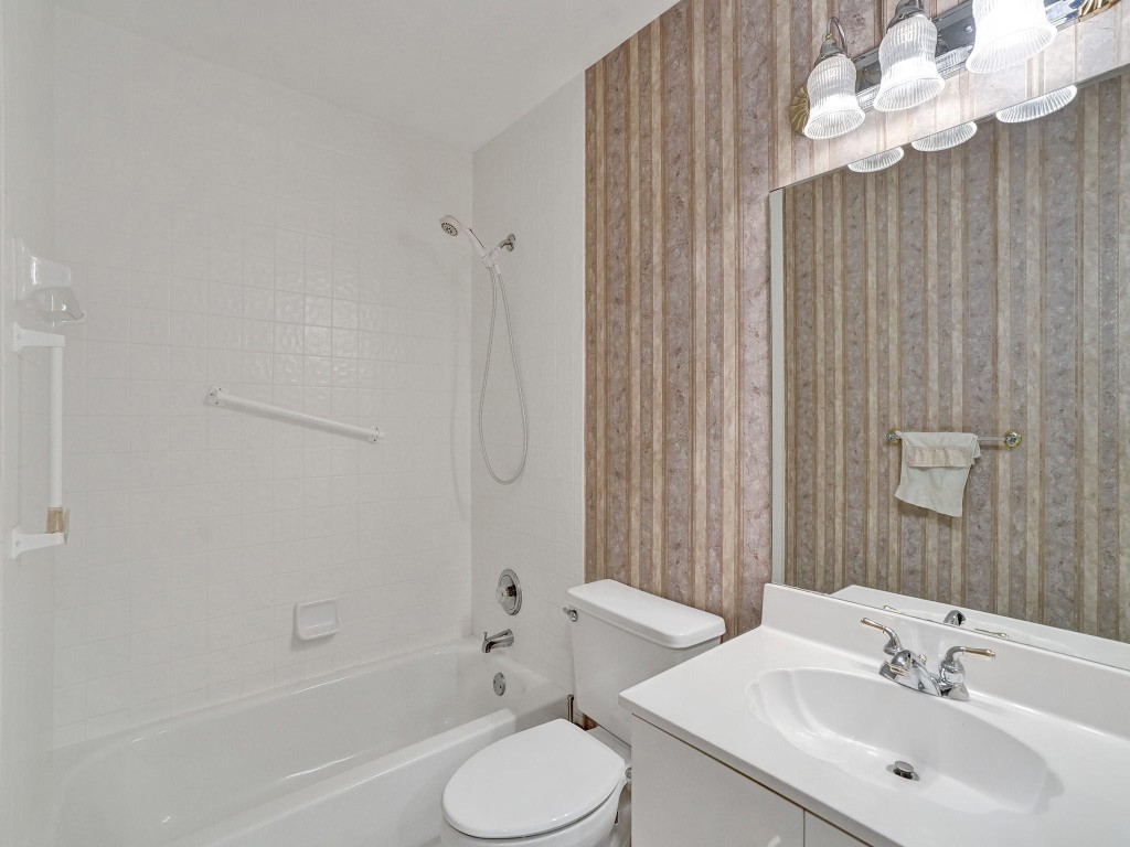 PALM ISLES I, II - Residential