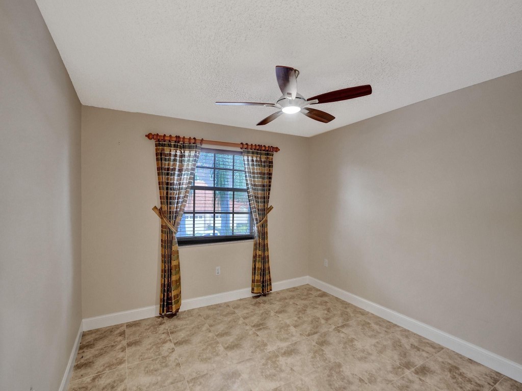 PALM ISLES I, II - Residential