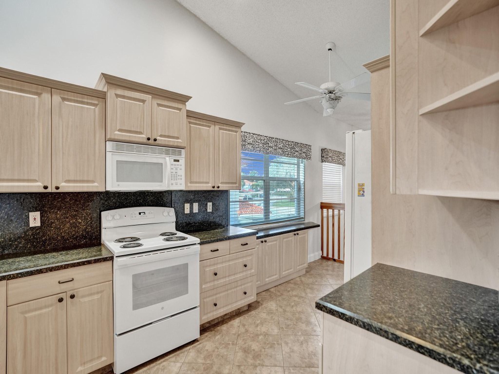 PALM ISLES I, II - Residential