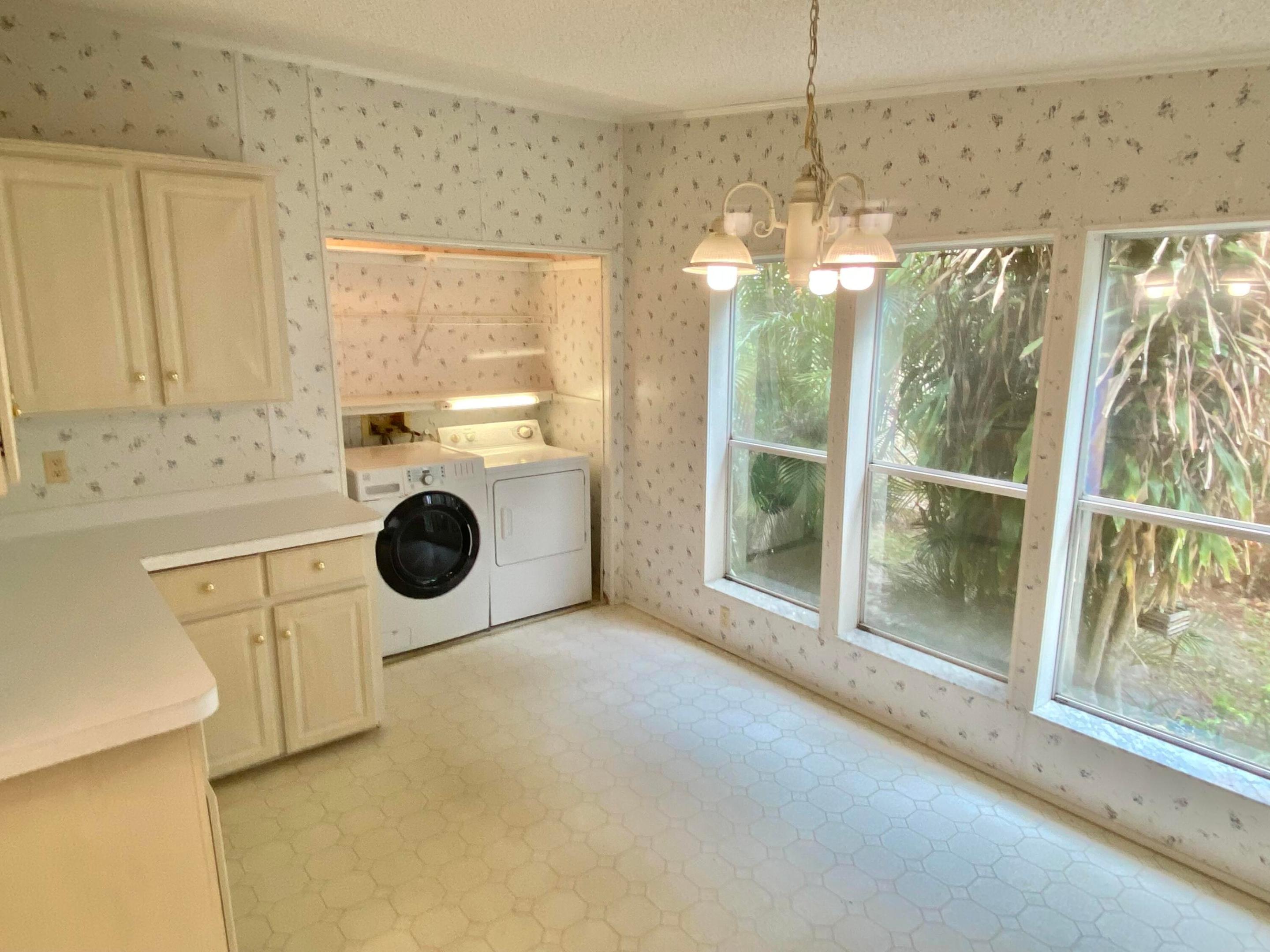 Pinelake Gardens & Estates - Residential