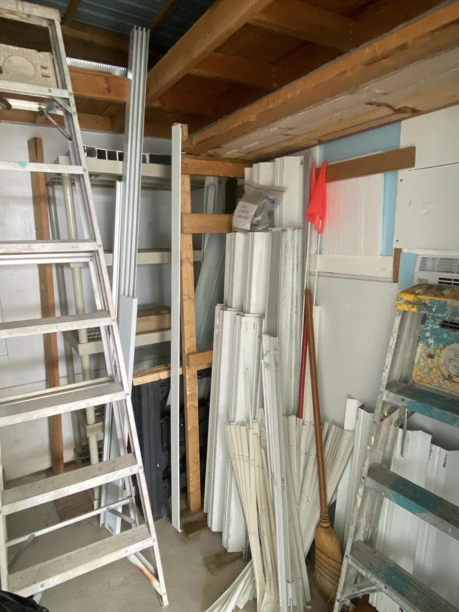 Pinelake Gardens & Estates - Residential