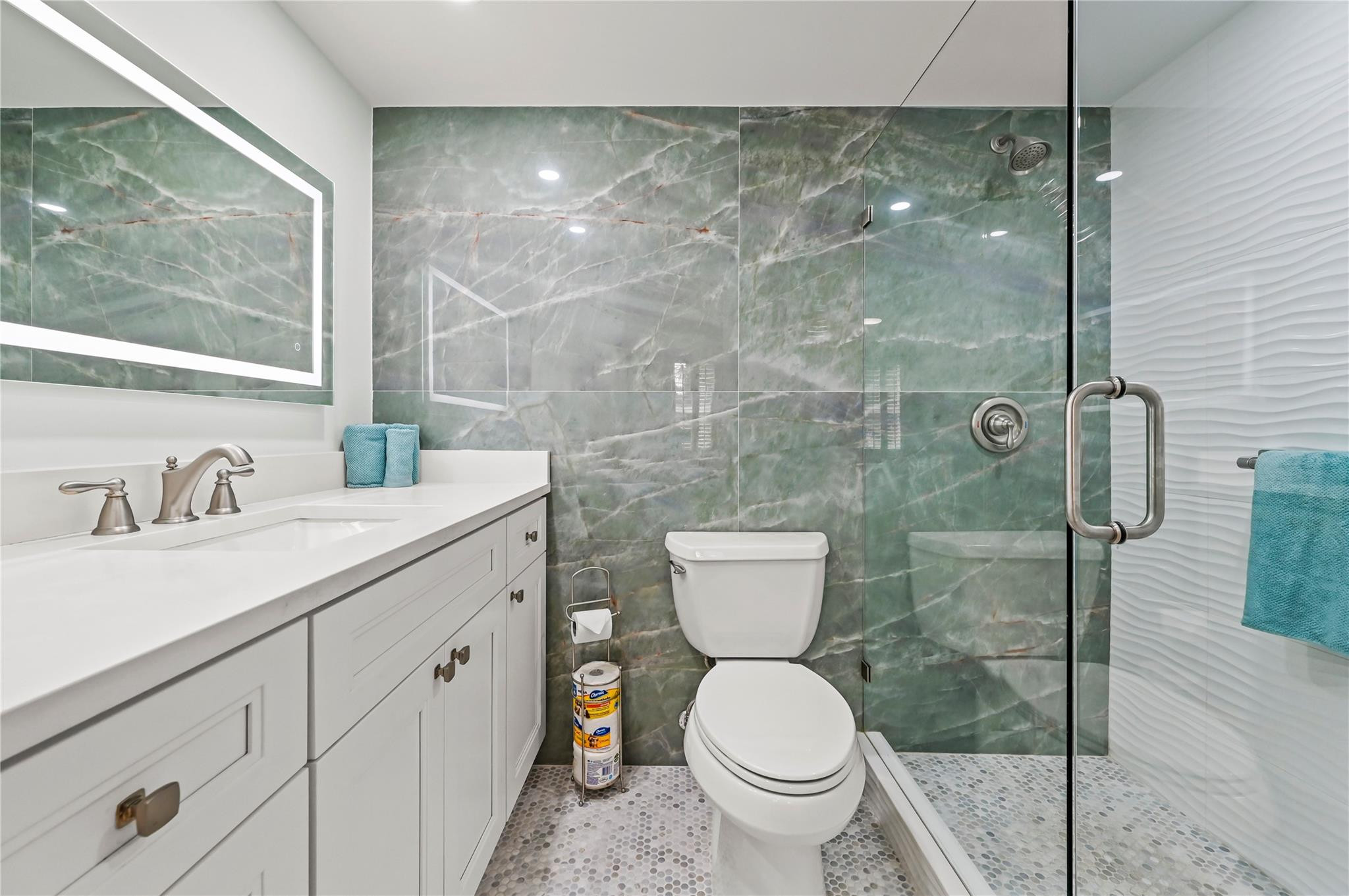 Poinciana by the Sea - Residential