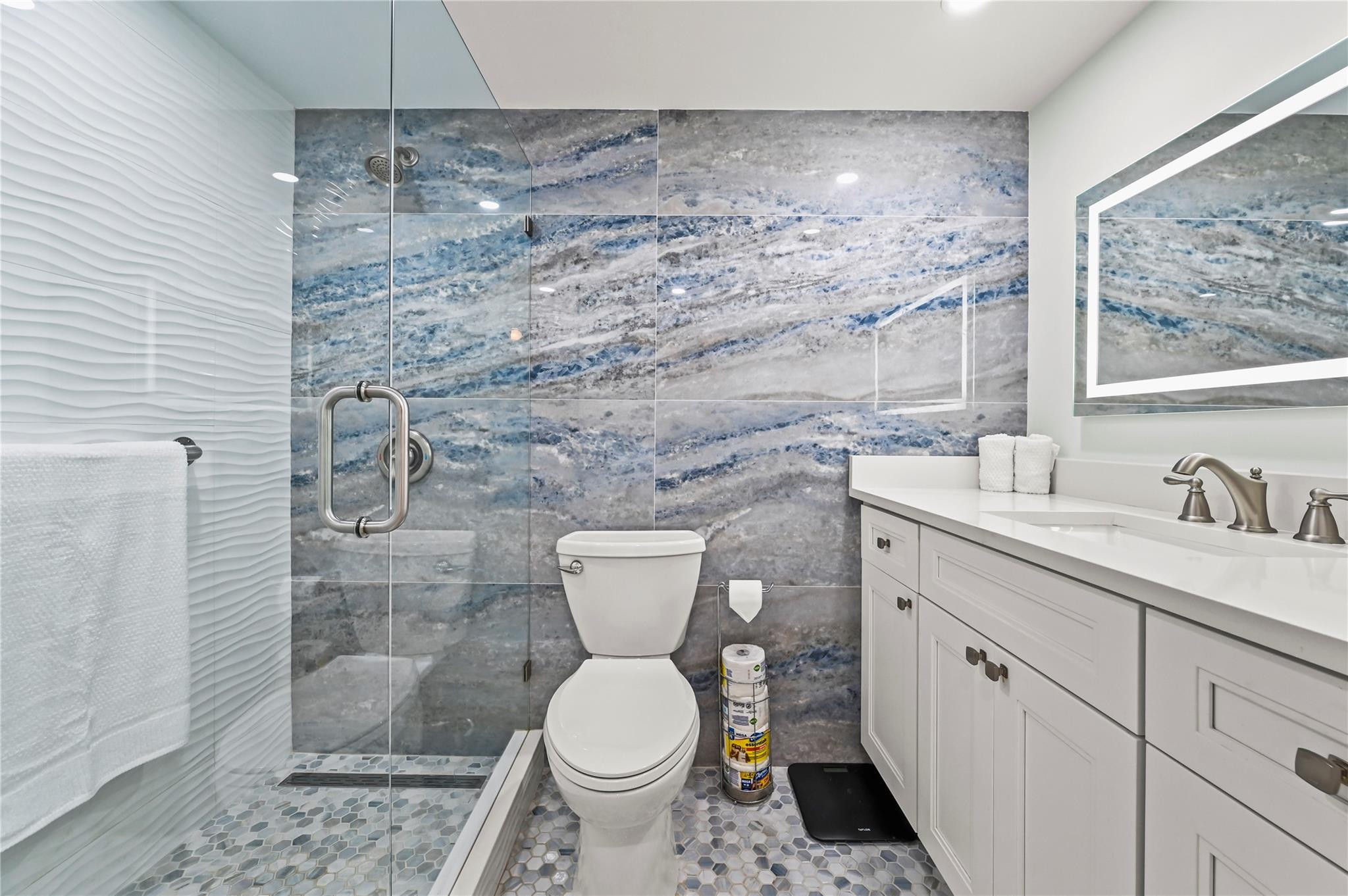 Poinciana by the Sea - Residential