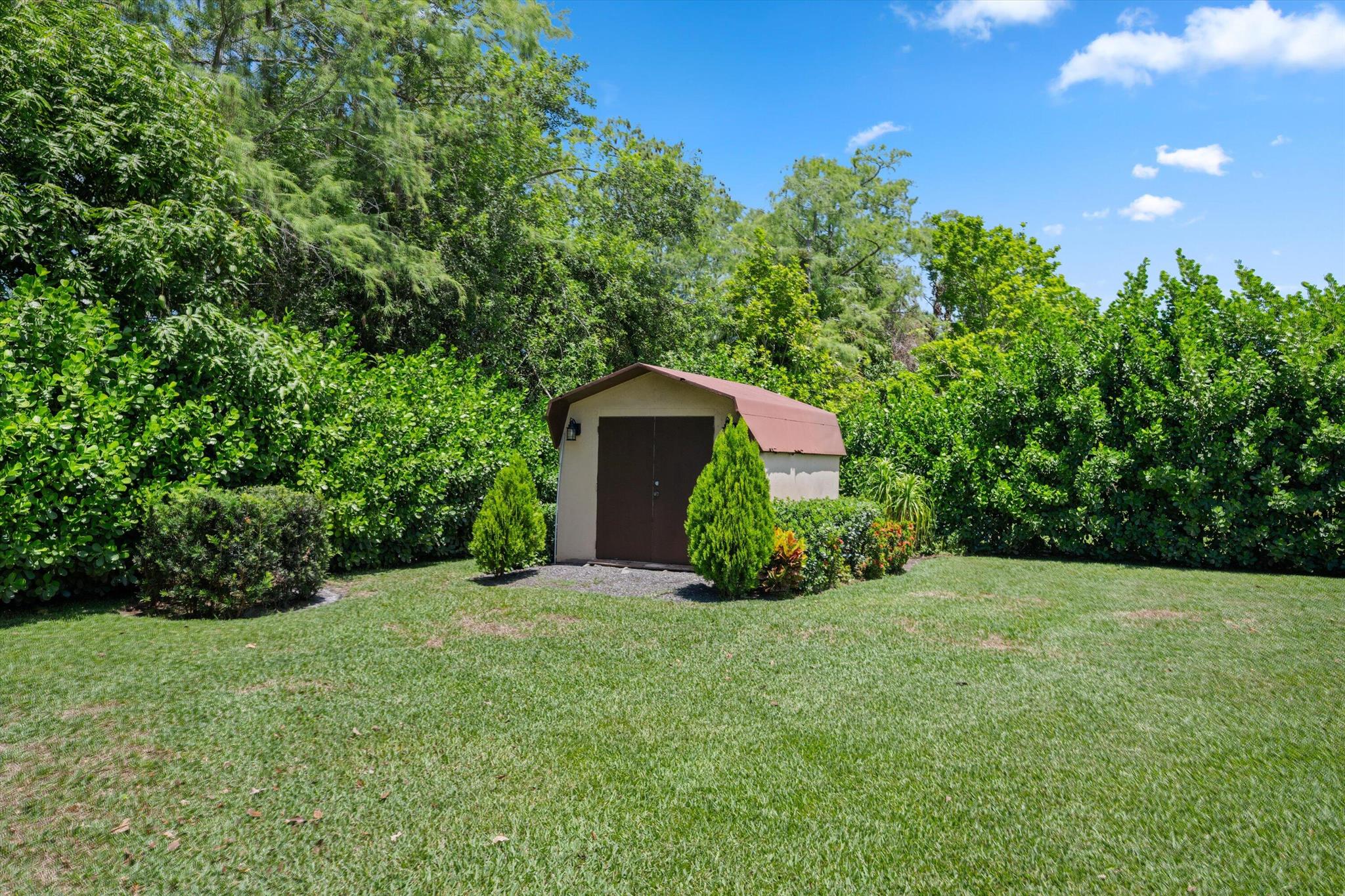 The Acreage - Residential