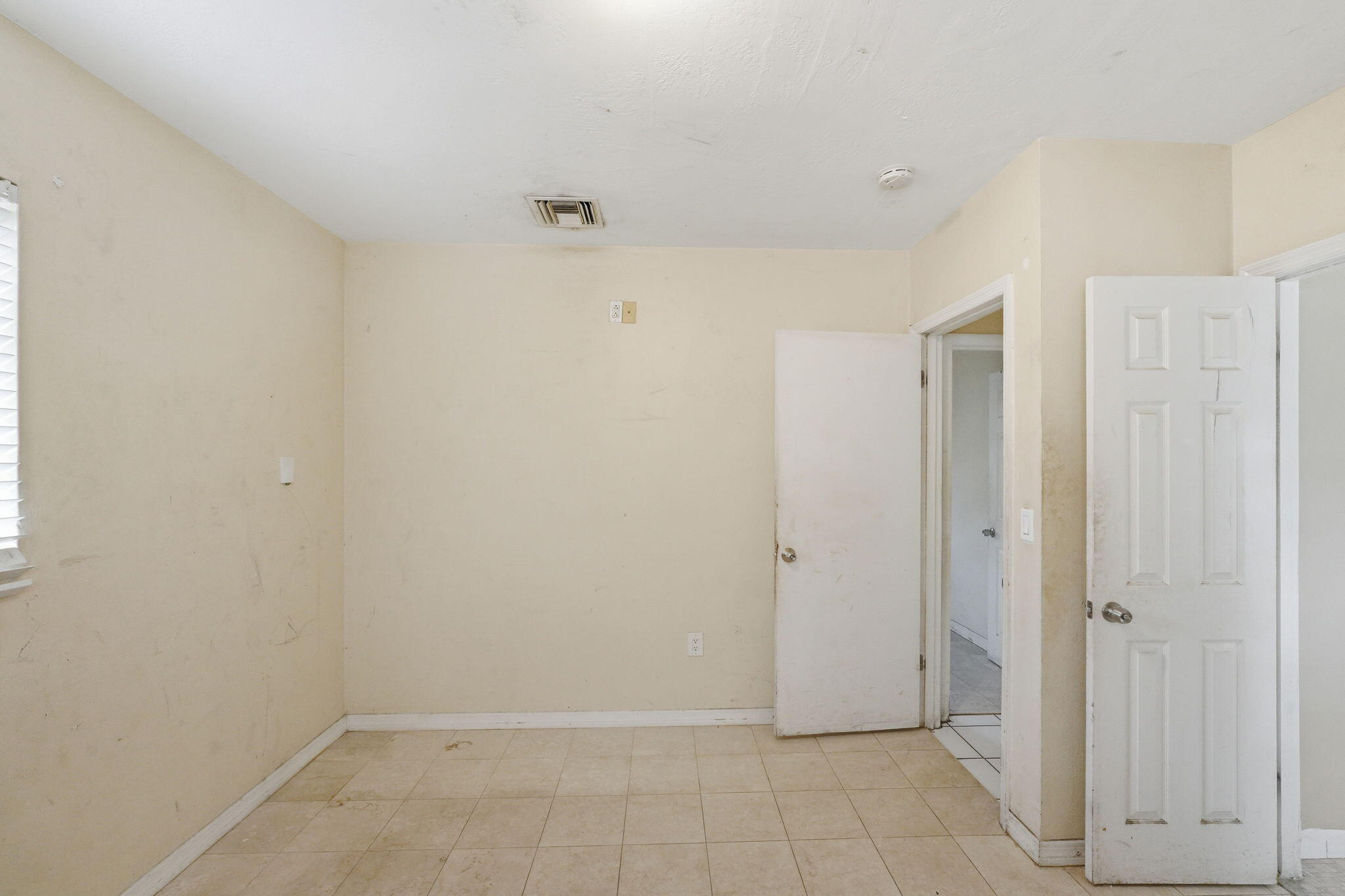 IVES ESTATES SEC 3 - Residential