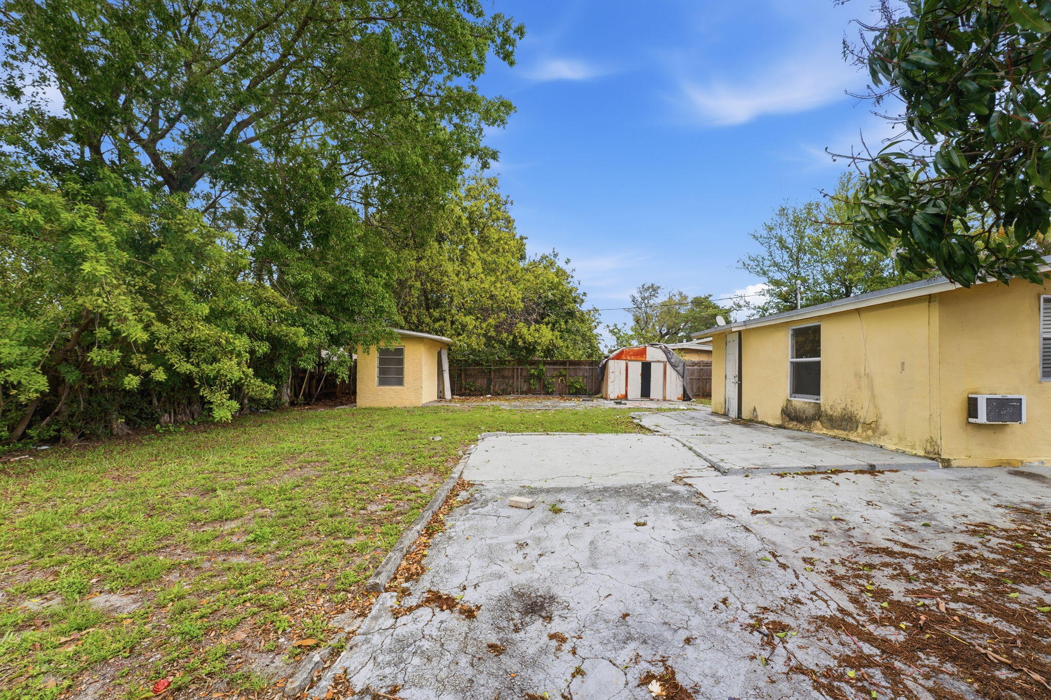 IVES ESTATES SEC 3 - Residential