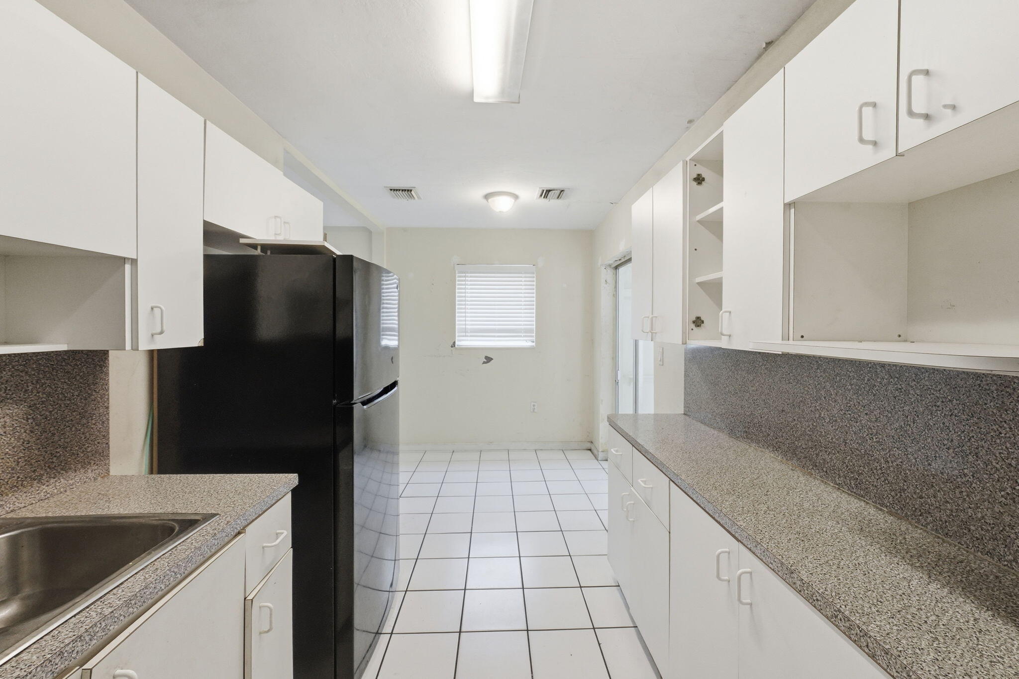 IVES ESTATES SEC 3 - Residential