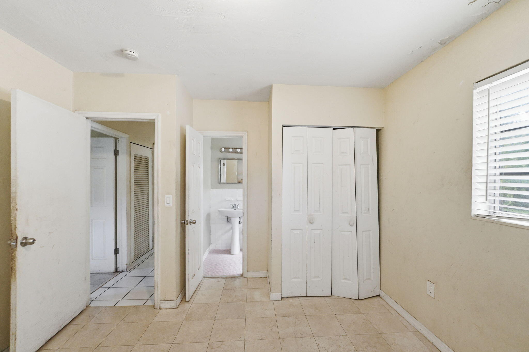 IVES ESTATES SEC 3 - Residential