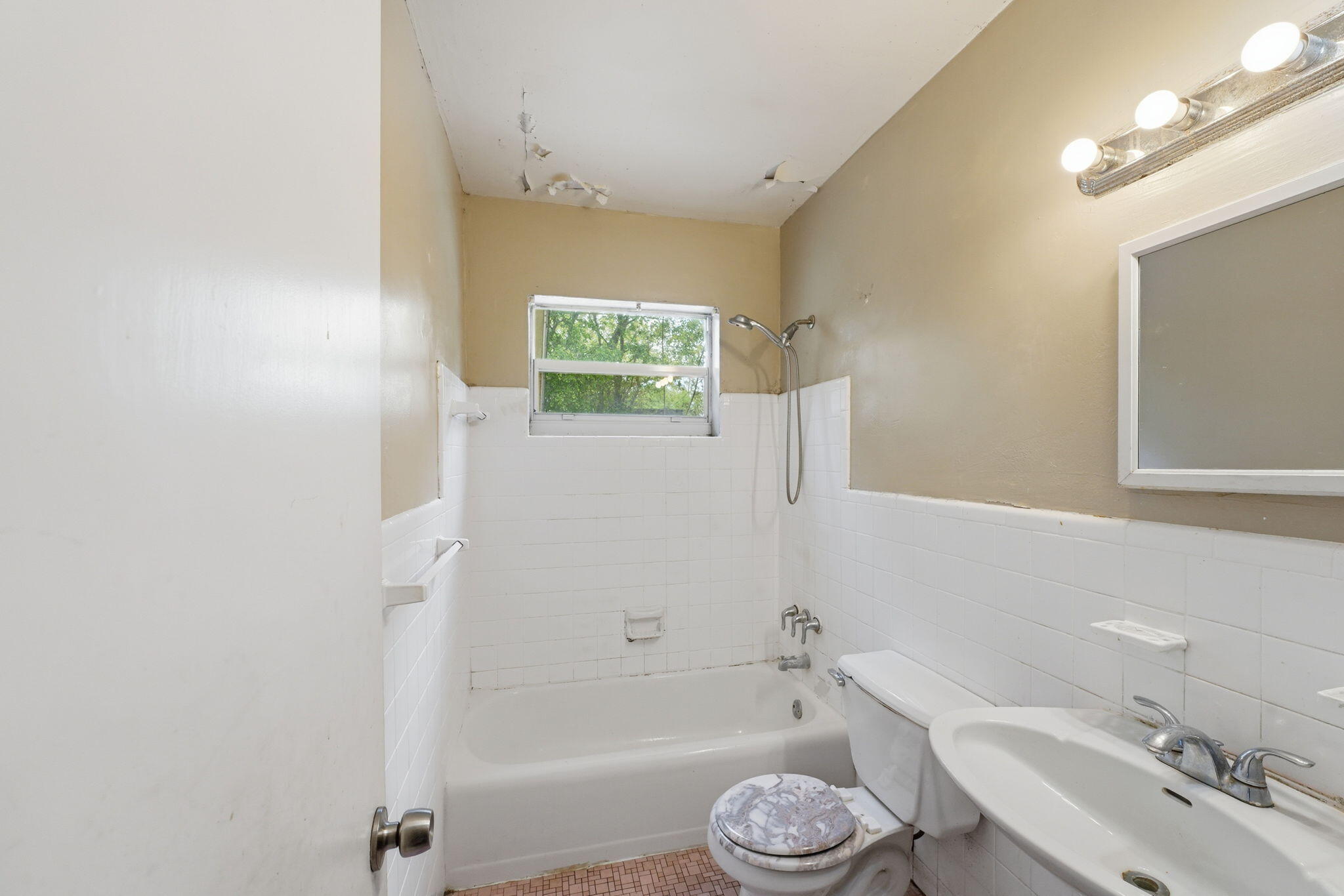 IVES ESTATES SEC 3 - Residential