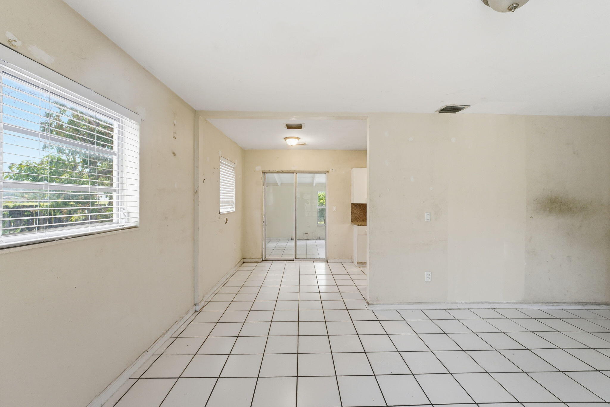 IVES ESTATES SEC 3 - Residential