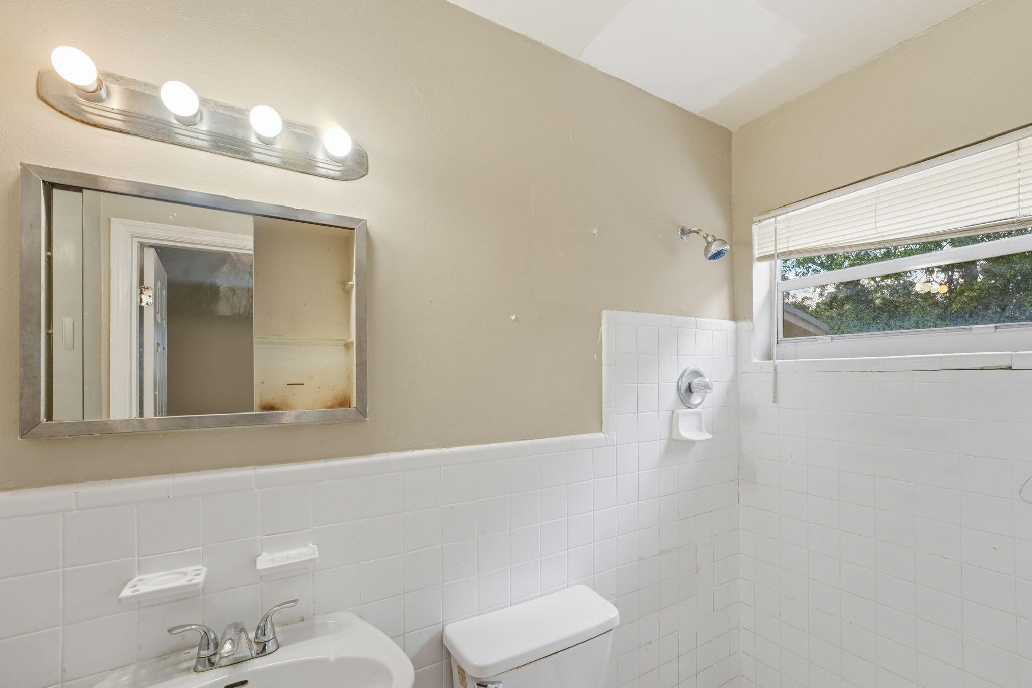 IVES ESTATES SEC 3 - Residential