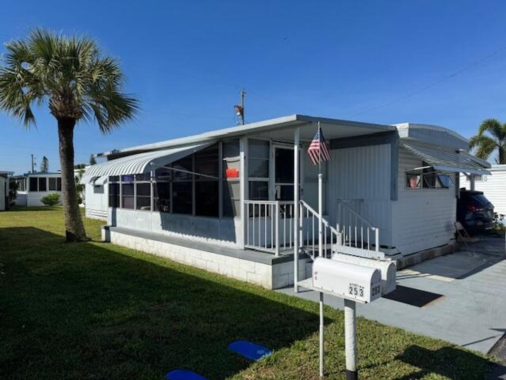 Photo of 2023 St Lucie Blvd #Lot 255, Fort Pierce, FL 34946 (MLS # R11075490)