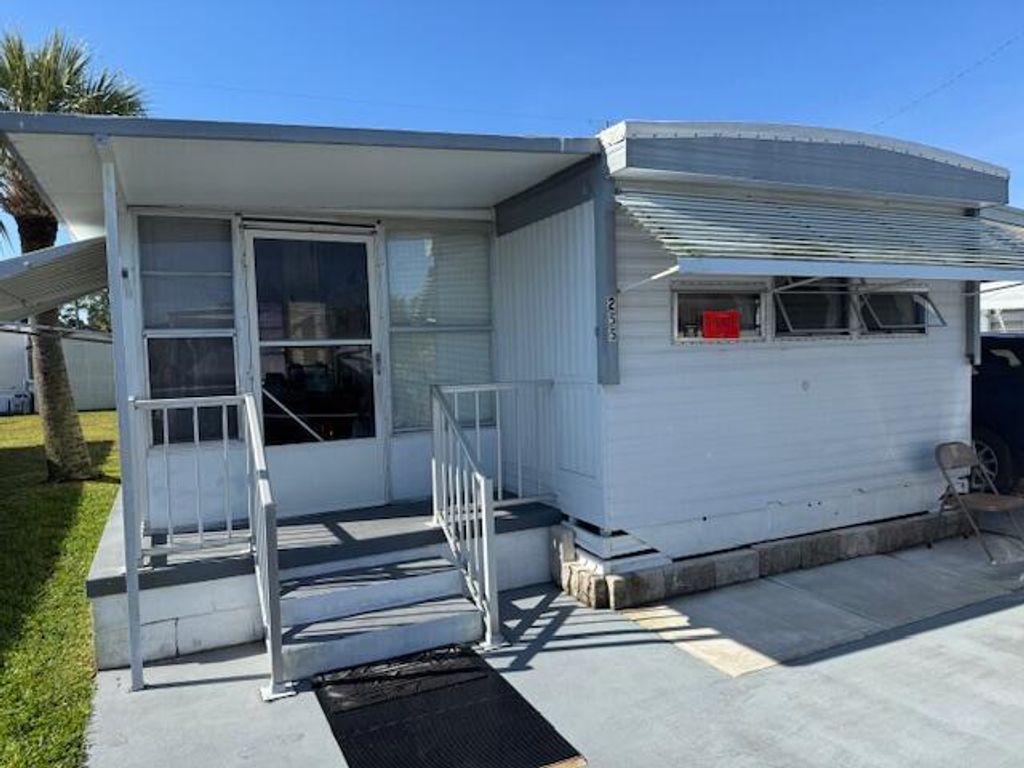 Photo of 2023 St Lucie Blvd #Lot 255, Fort Pierce, FL 34946 (MLS # R11075490)