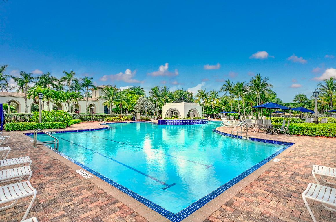 OLYMPIA 2 - Residential Lease