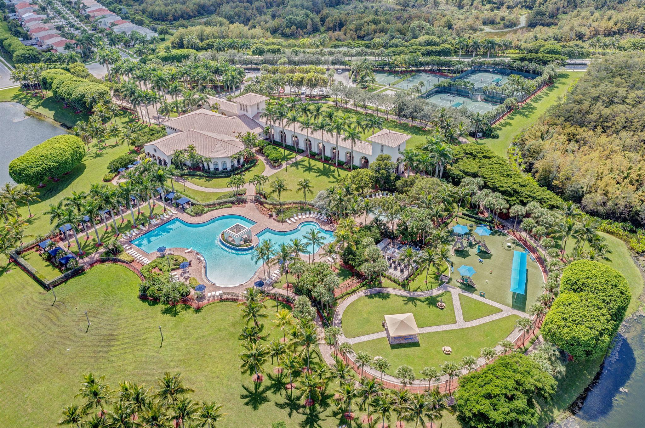 OLYMPIA 2 - Residential Lease