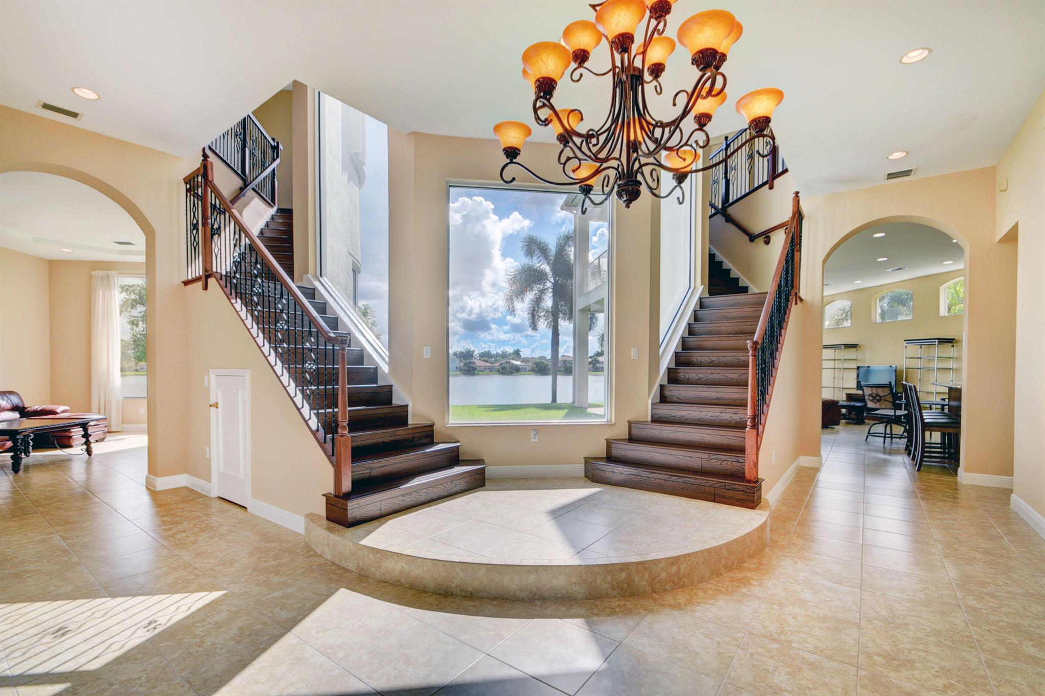 OLYMPIA 2 - Residential Lease