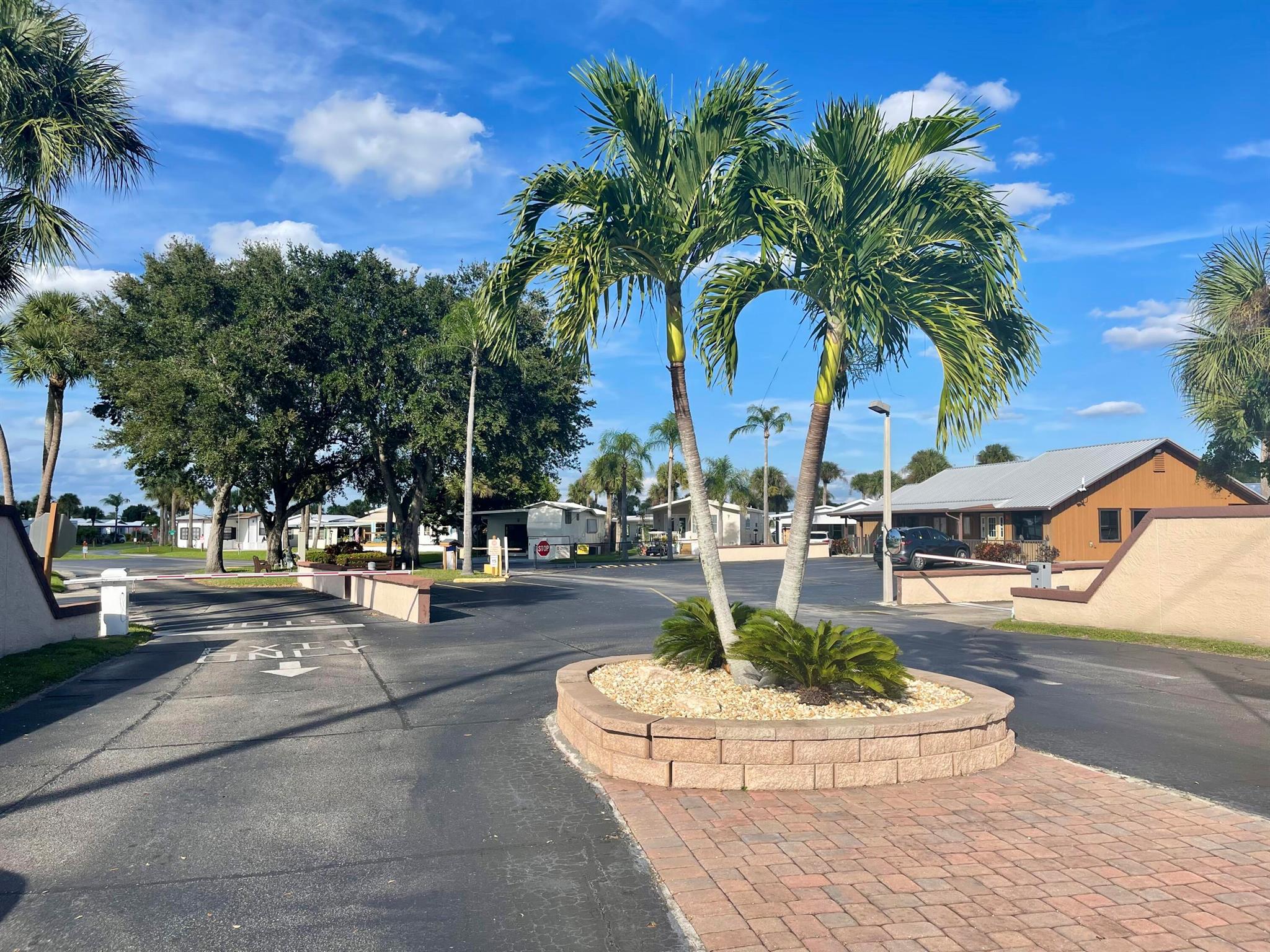 ANCIENT OAKS RV RESORT NO - Residential