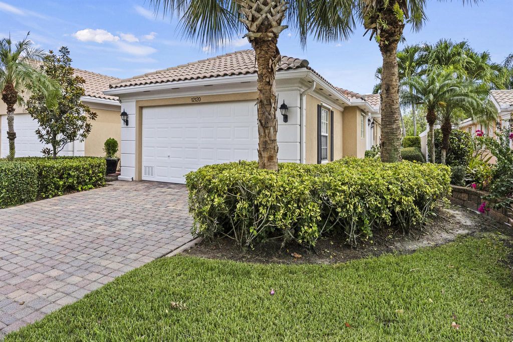 Photo of 12120 SW Elsinore Drive, Port Saint Lucie, FL 34987 (MLS # R11105550)