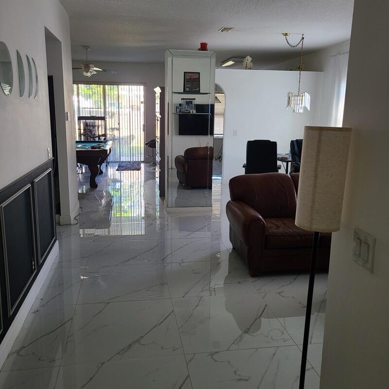 4323 NW 44th Terrace, Coconut Creek, FL, 33073/$605,000 4 4323 NW 44th Terrace