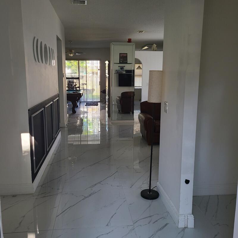 4323 NW 44th Terrace, Coconut Creek, FL, 33073/$605,000 3 4323 NW 44th Terrace