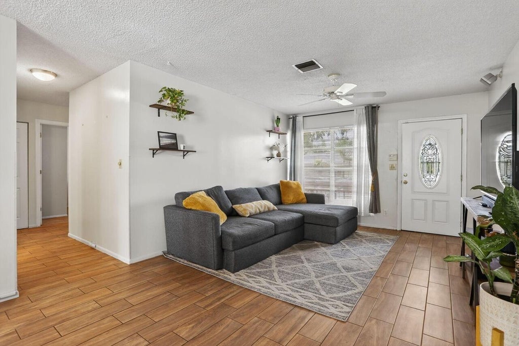 Photo of 6611 NW 24TH Court, Margate, FL 33063 (MLS # B26057717)