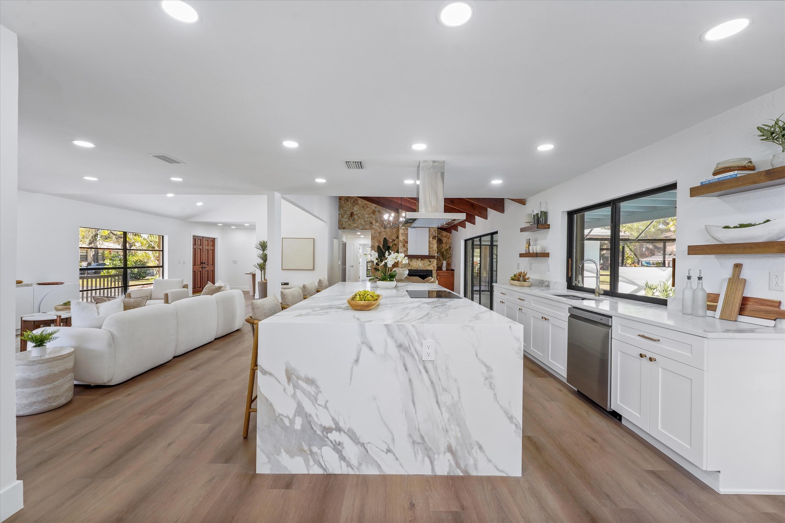 MAPLEWOOD - Residential