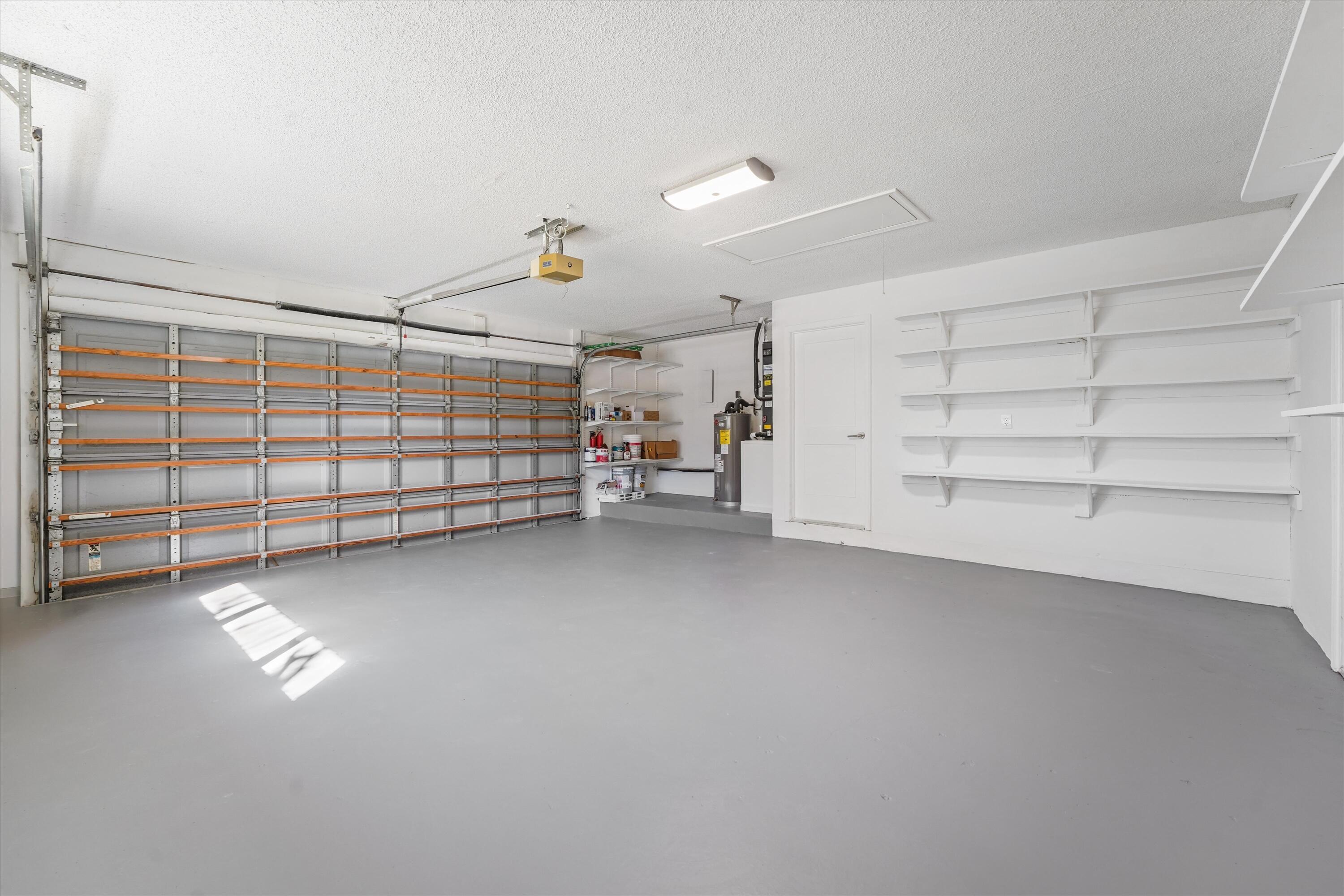 MAPLEWOOD - Residential