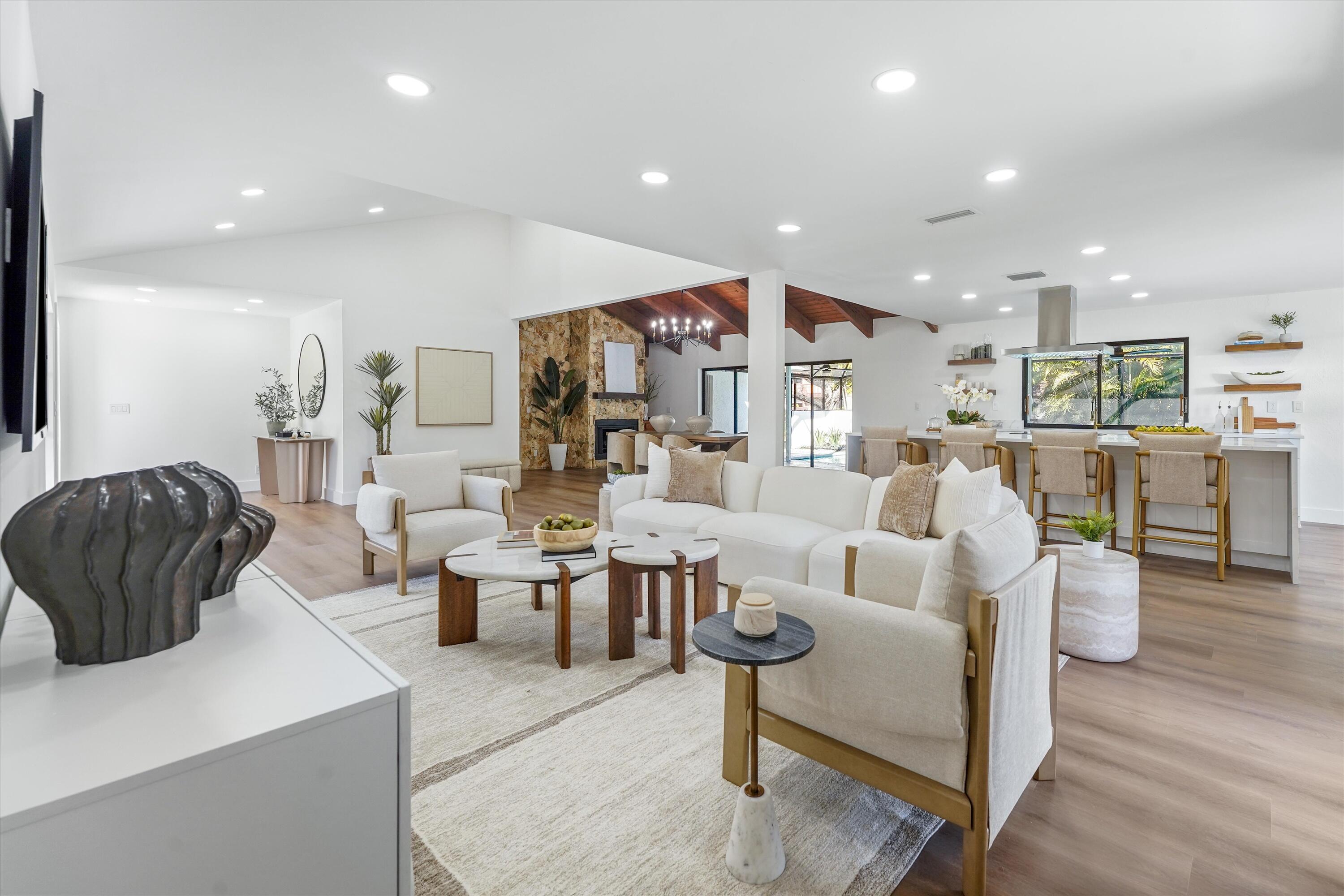 MAPLEWOOD - Residential