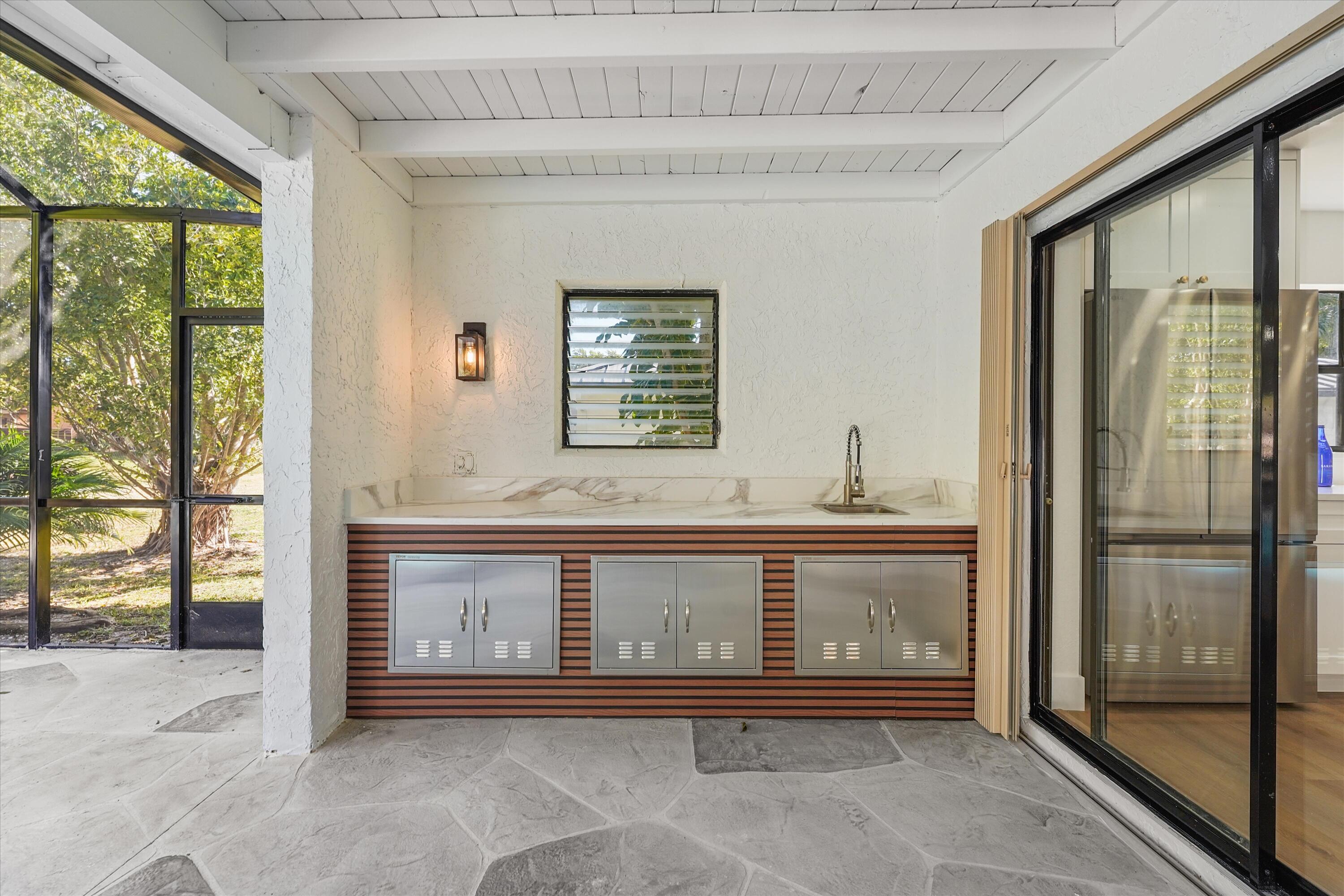 MAPLEWOOD - Residential