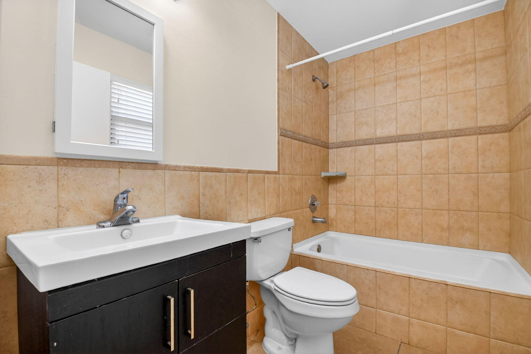 CROSSINGS OF BOYNTON BEACH CONDO - Residential