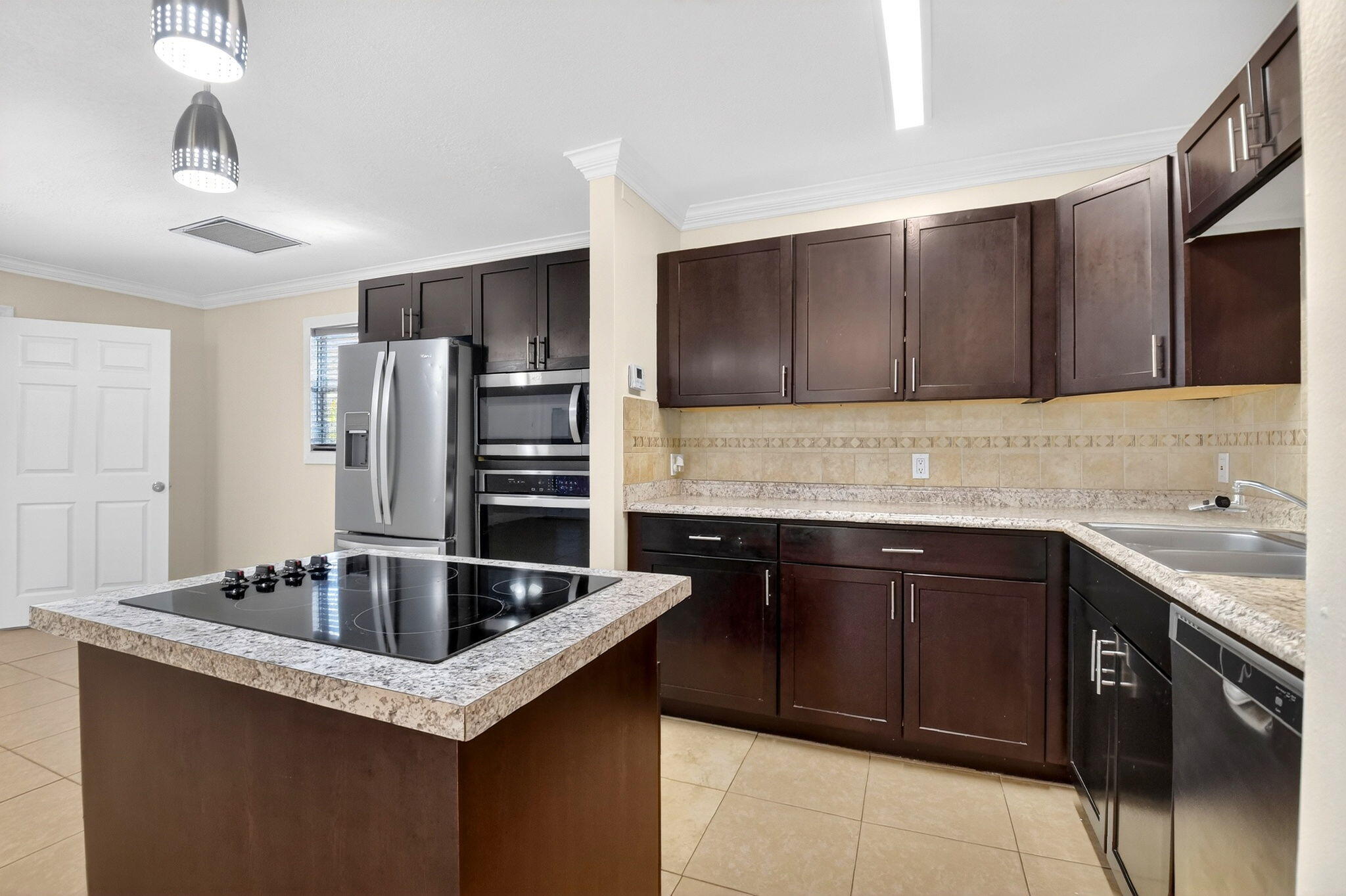 CROSSINGS OF BOYNTON BEACH CONDO - Residential