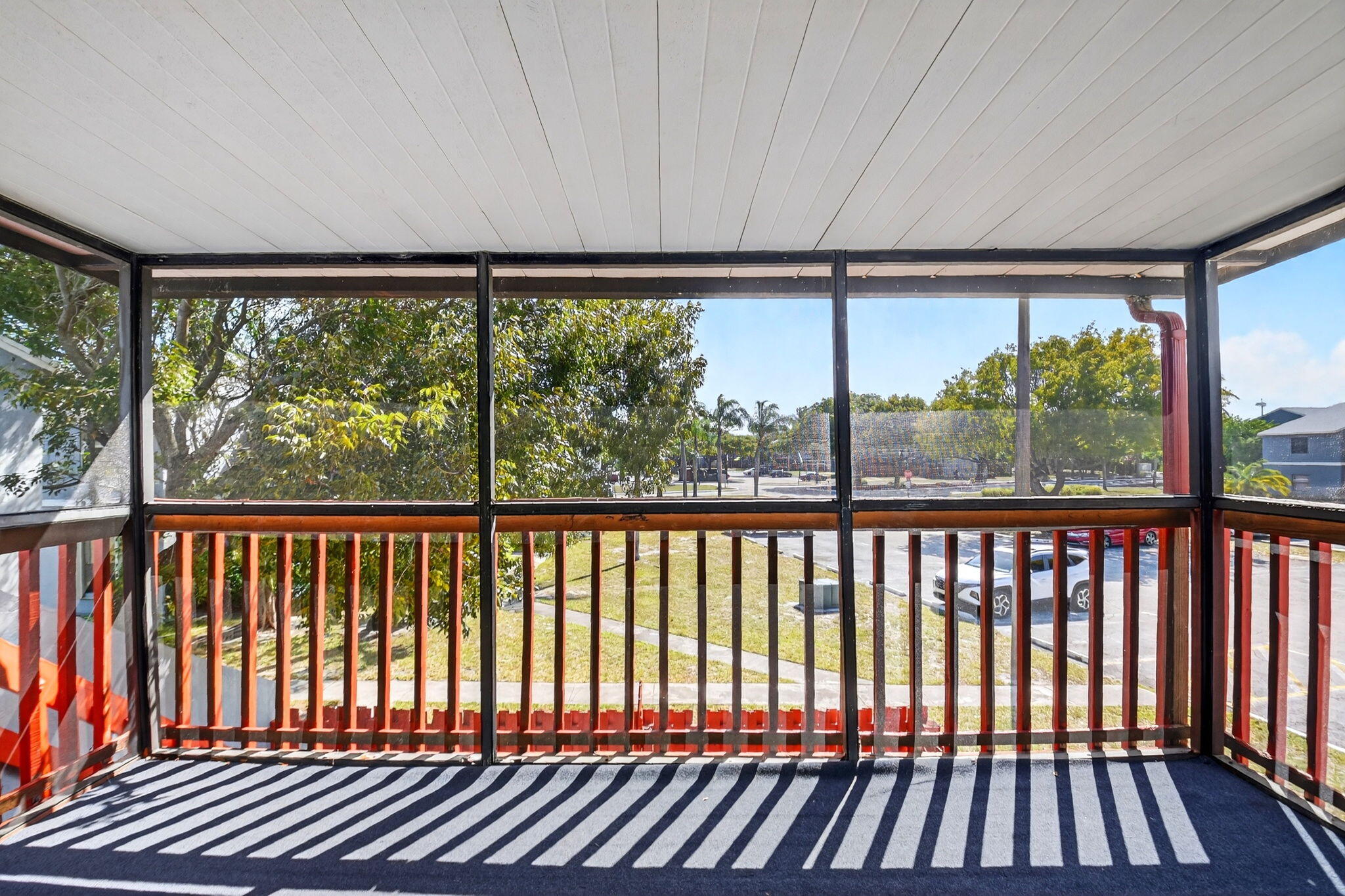 CROSSINGS OF BOYNTON BEACH CONDO - Residential